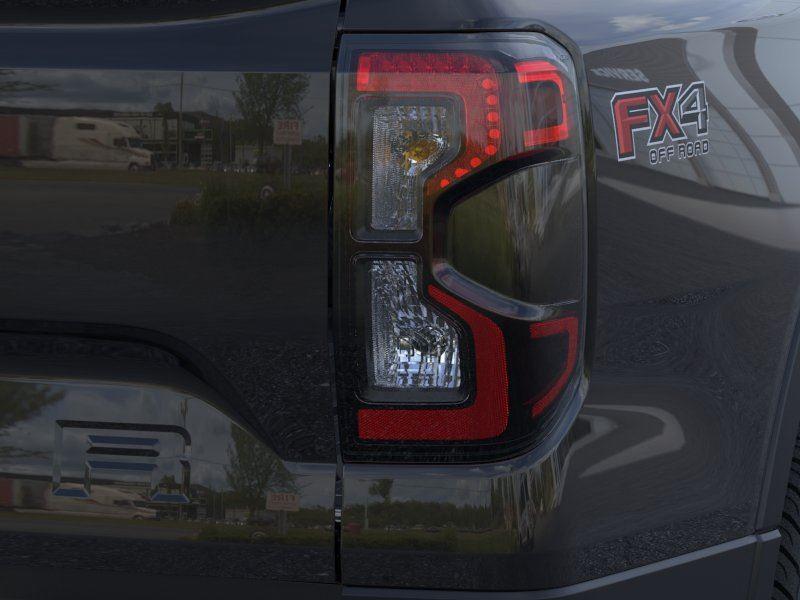 Vehicle photo 21