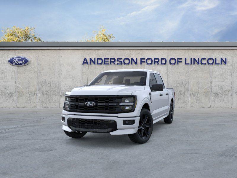 Vehicle photo 2