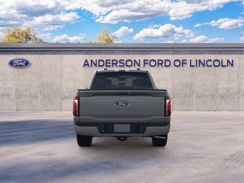 Vehicle photo 5