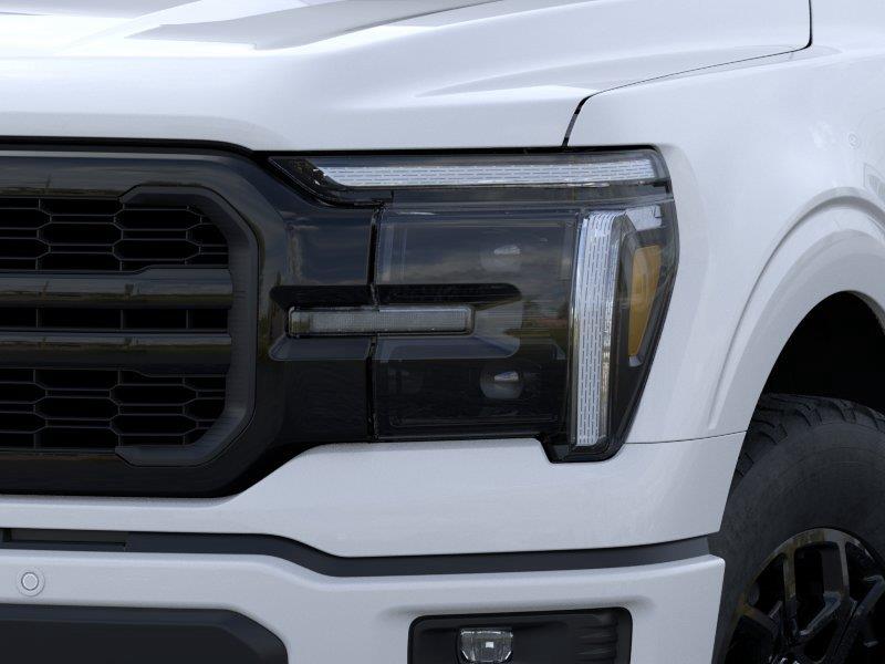 Vehicle photo 18