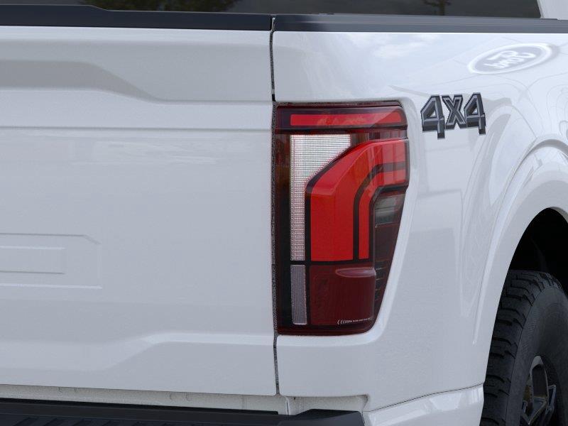 Vehicle photo 21