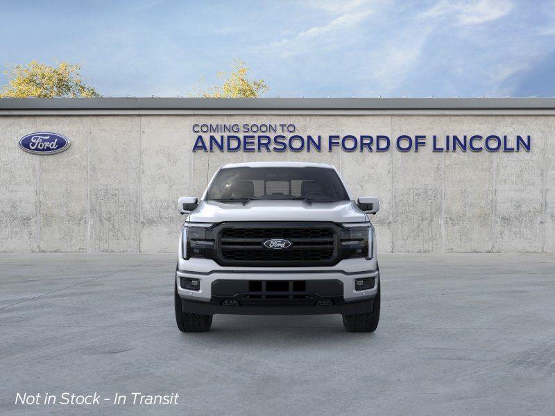 Vehicle photo 6