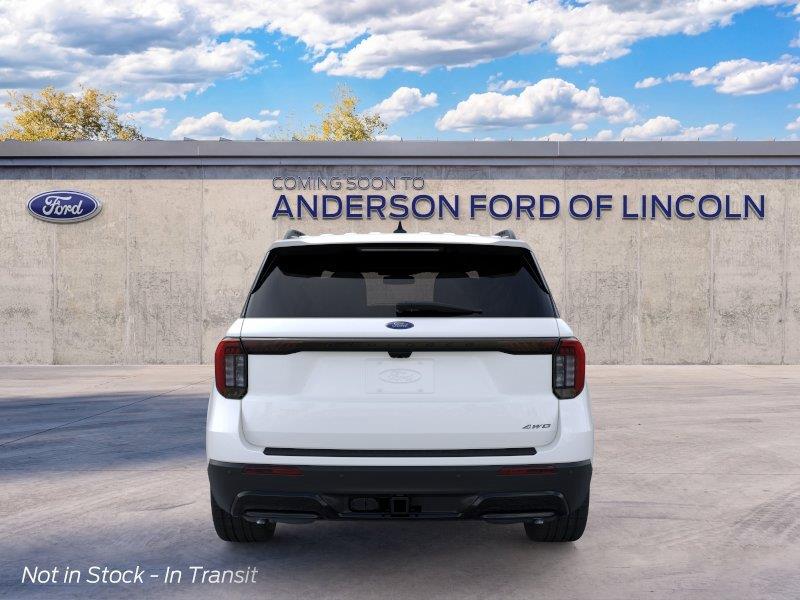 Vehicle photo 5