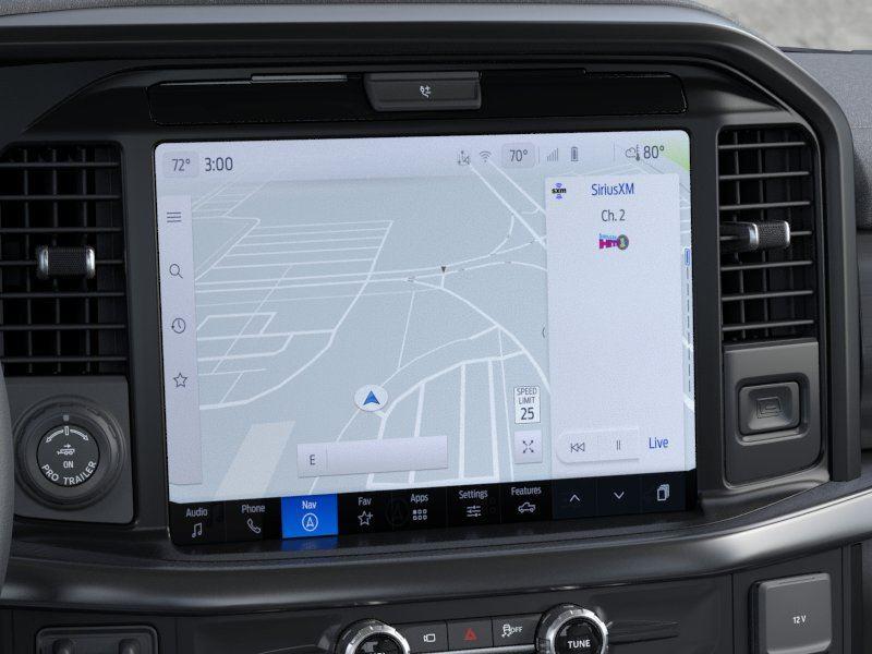 Vehicle photo 14