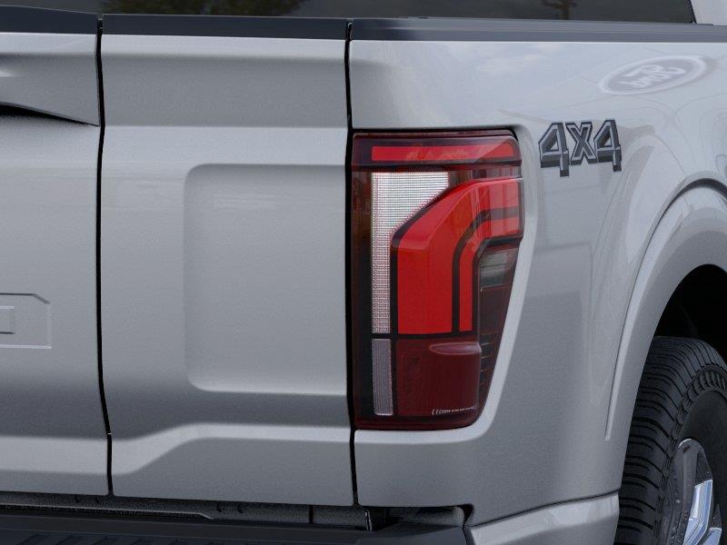 Vehicle photo 21