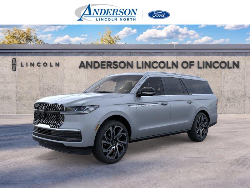 Gray Mist Metallic Tri-Coat 2026 Lincoln Navigator SUV / Crossover Four-Wheel Drive Automatic