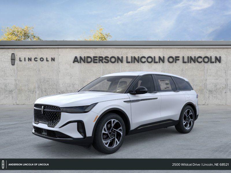 White Platinum Metallic Tri-Coat 2026 Lincoln Nautilus SUV / Crossover All-Wheel Drive 8-Speed Automatic