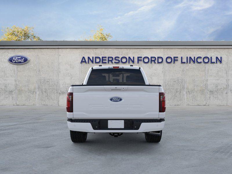 Vehicle photo 5