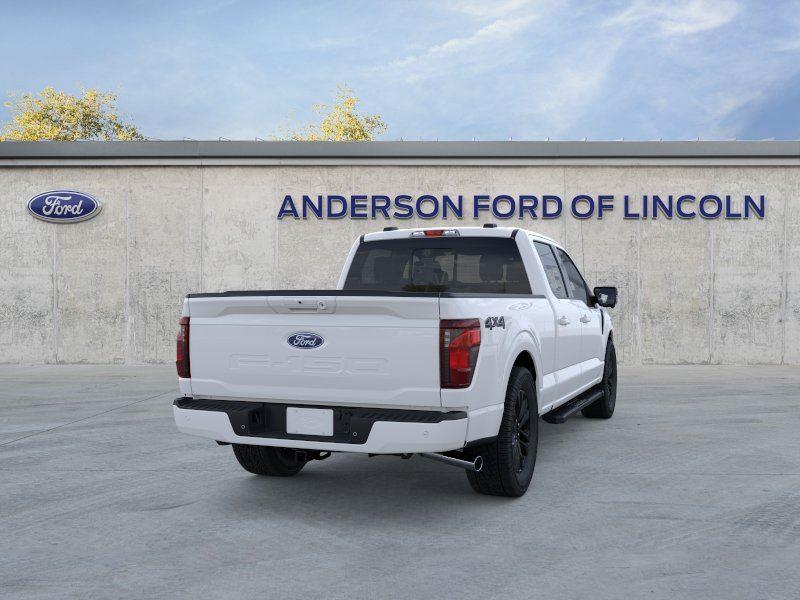 Vehicle photo 8