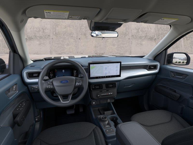Vehicle photo 9