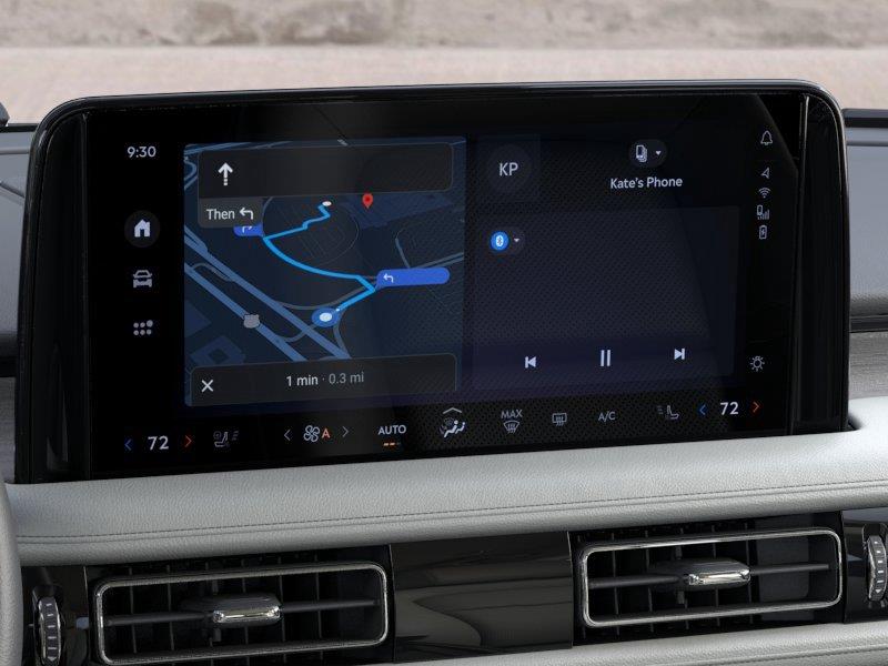 Vehicle photo 14