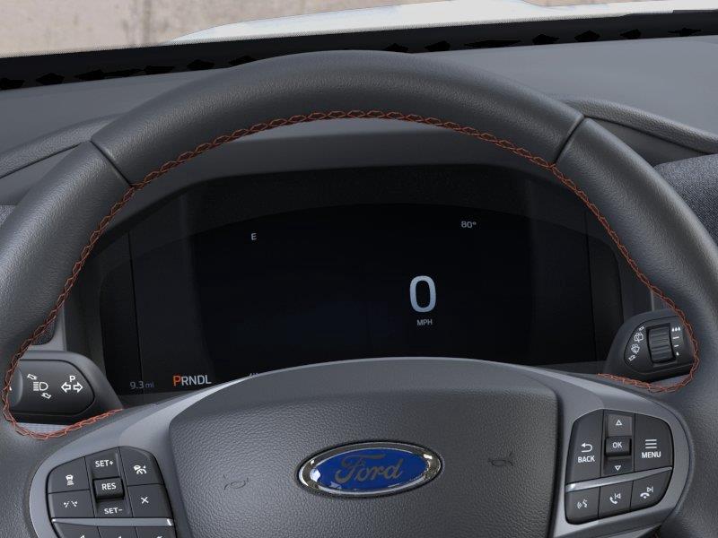 Vehicle photo 13