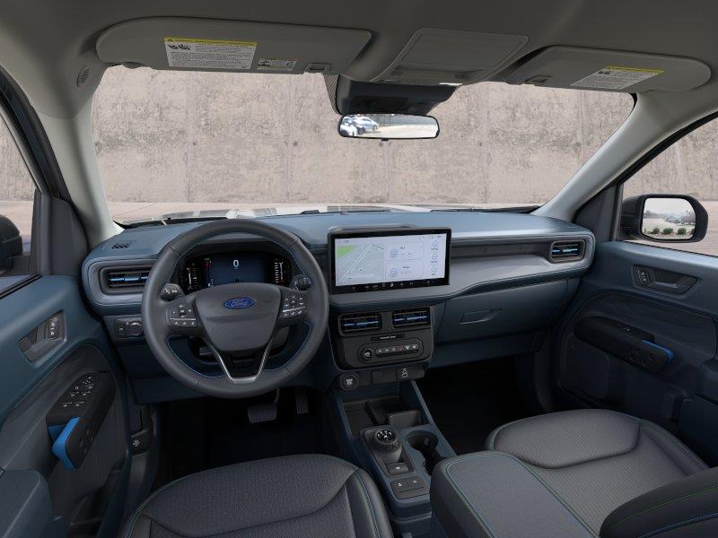 Vehicle photo 9