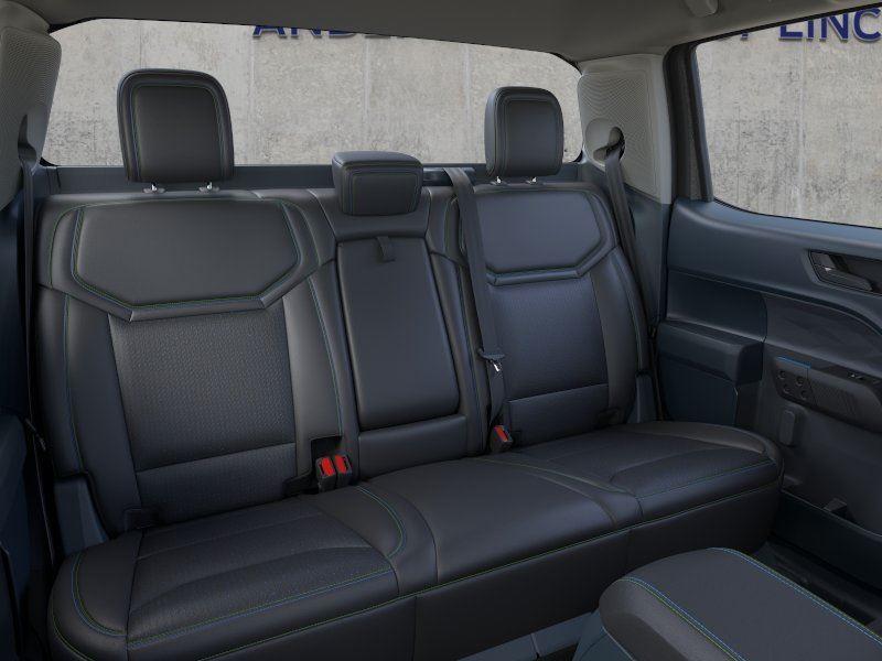 Vehicle photo 11