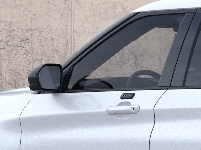 Vehicle photo 20