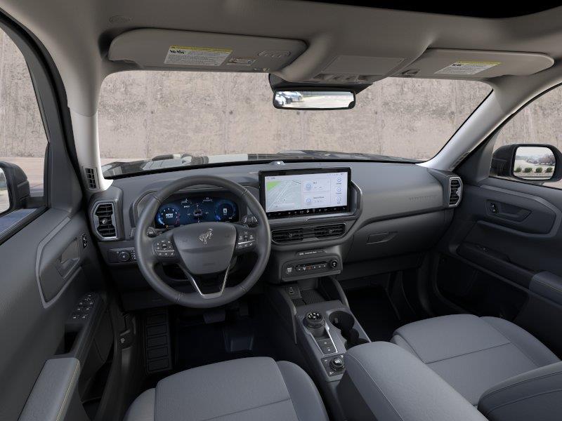 Vehicle photo 9