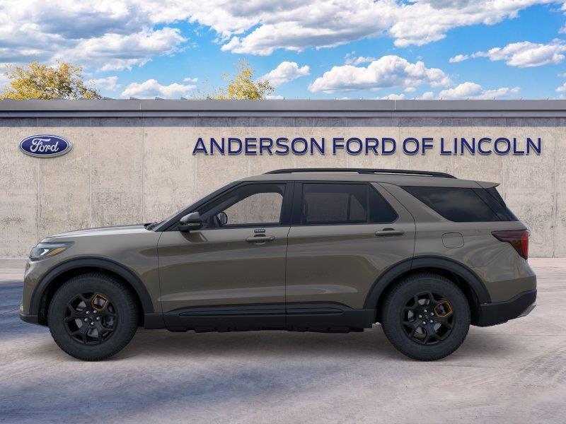 Vehicle photo 3