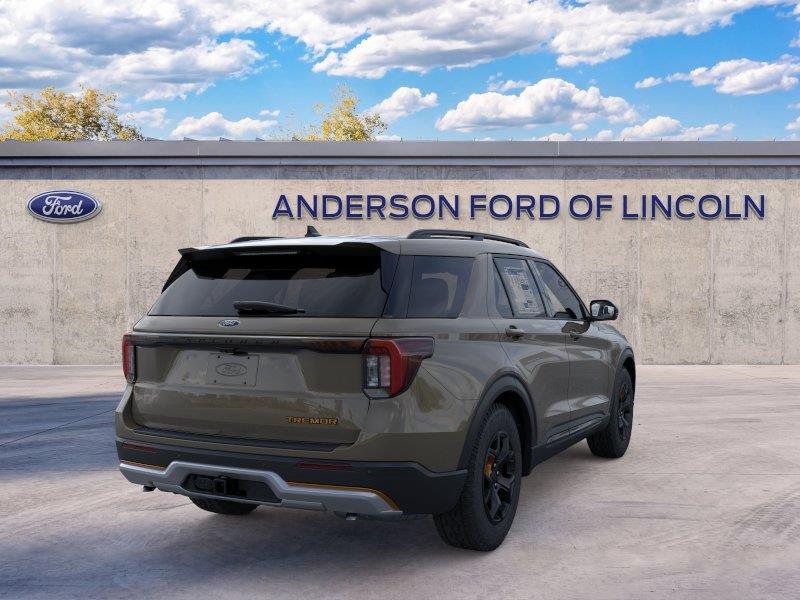 Vehicle photo 8