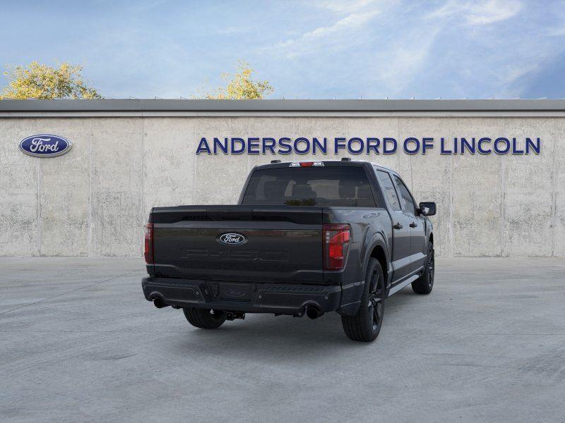 Vehicle photo 8