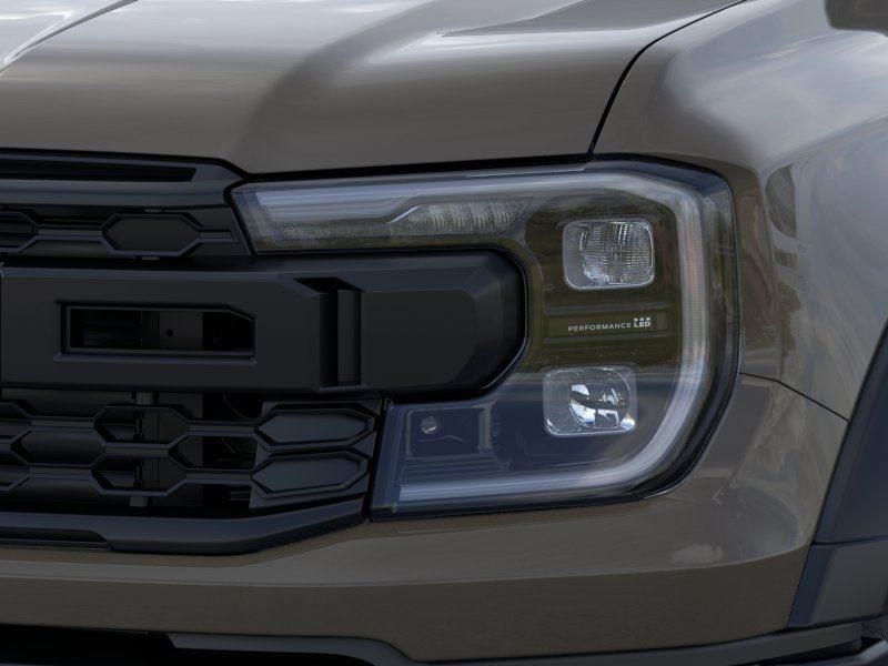 Vehicle photo 18
