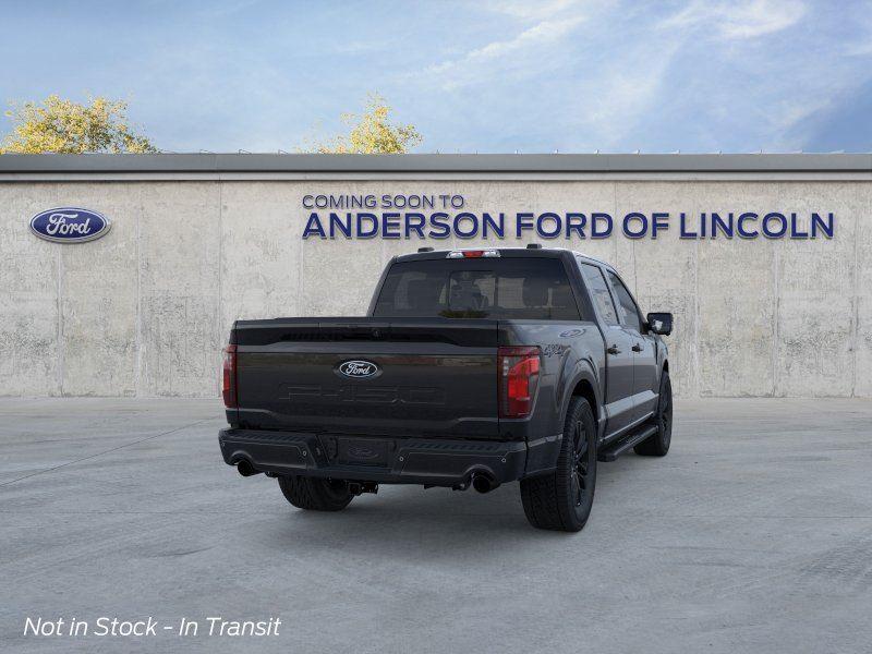 Vehicle photo 8