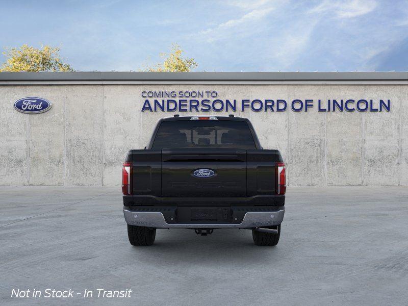 Vehicle photo 5