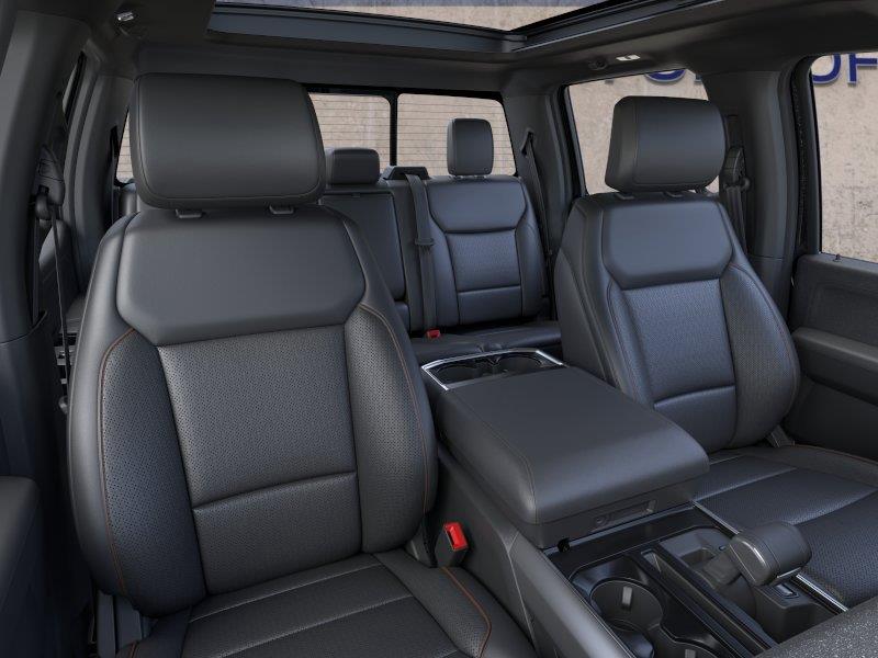 Vehicle photo 10