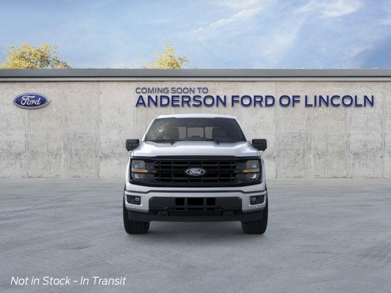 Vehicle photo 6