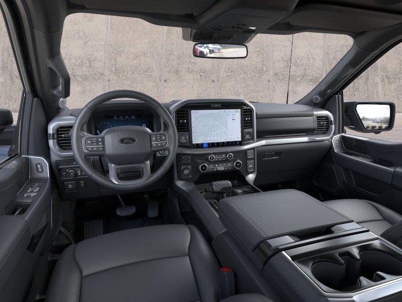 Vehicle photo 9