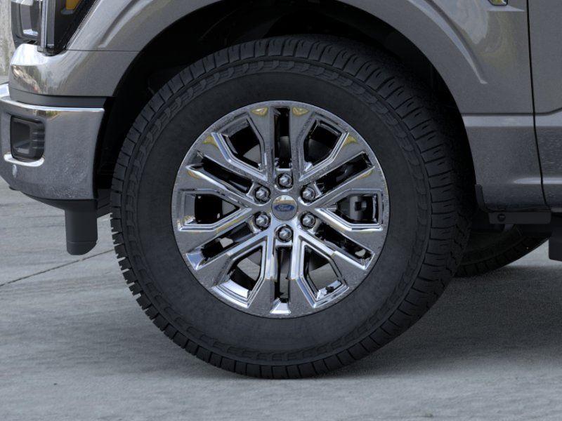Vehicle photo 19