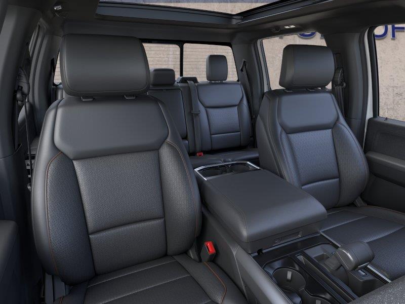 Vehicle photo 10
