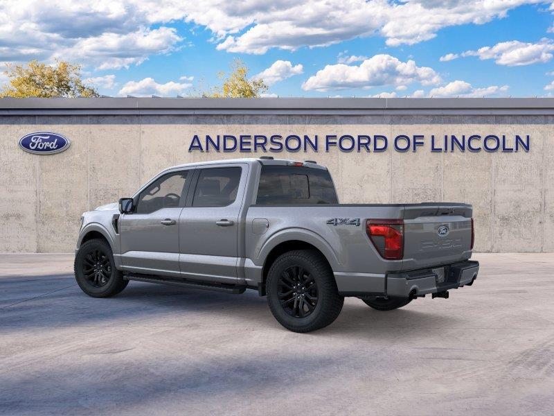Vehicle photo 4