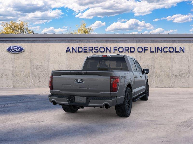 Vehicle photo 8
