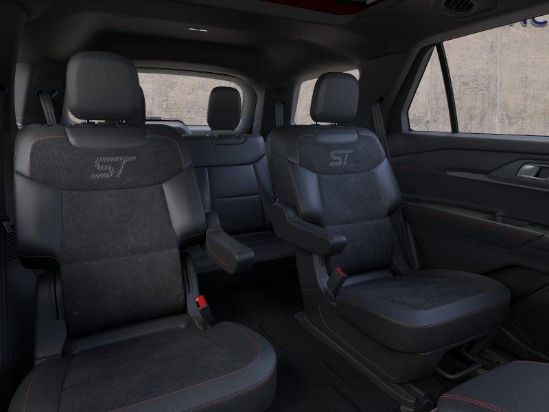 Vehicle photo 11