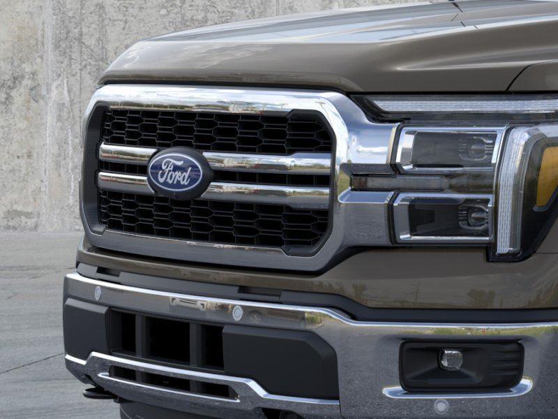 Vehicle photo 17