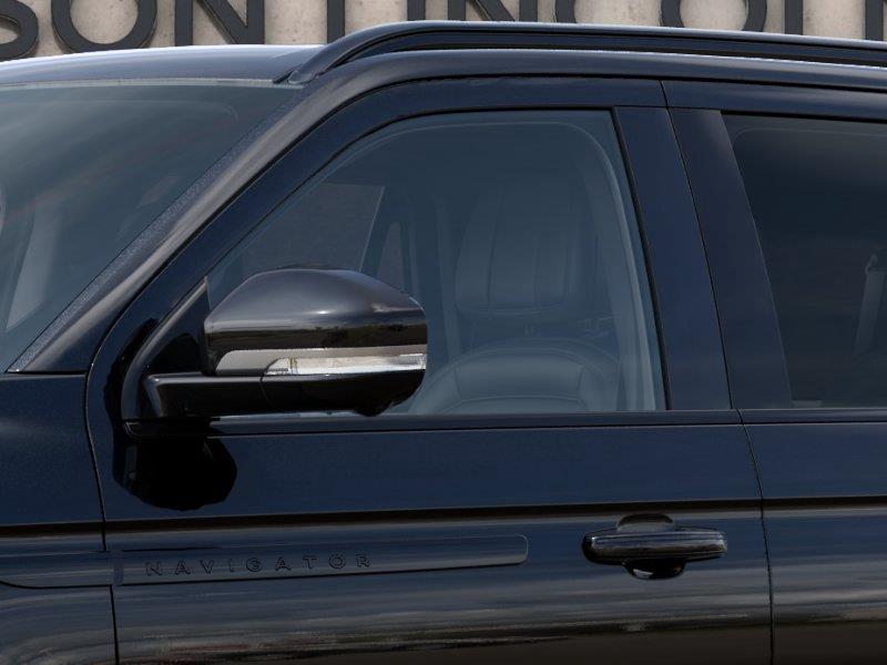 Vehicle photo 20