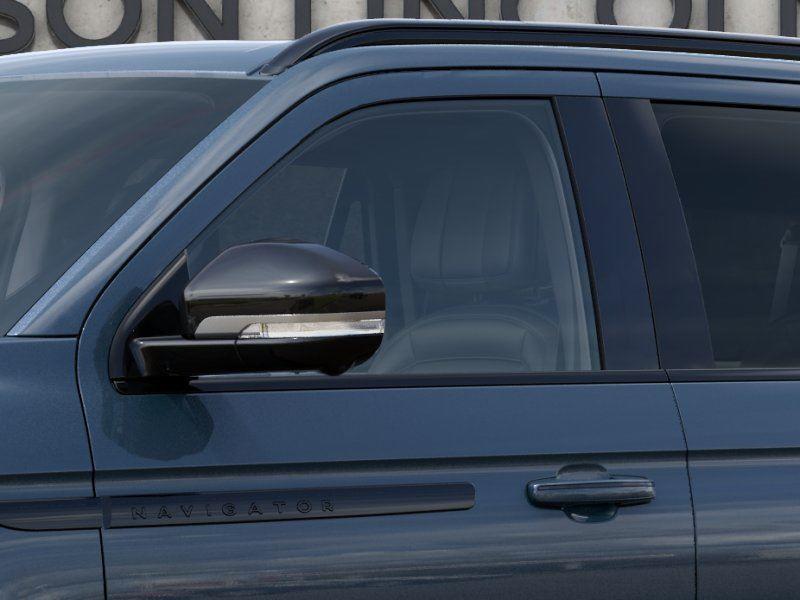 Vehicle photo 20