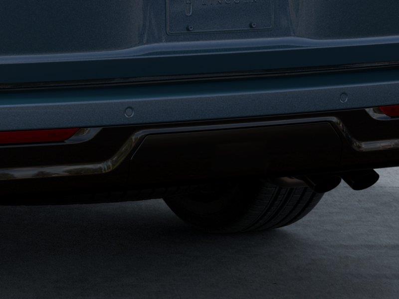 Vehicle photo 23
