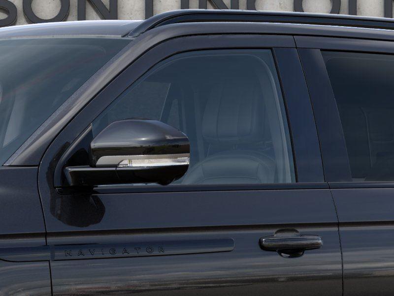 Vehicle photo 20