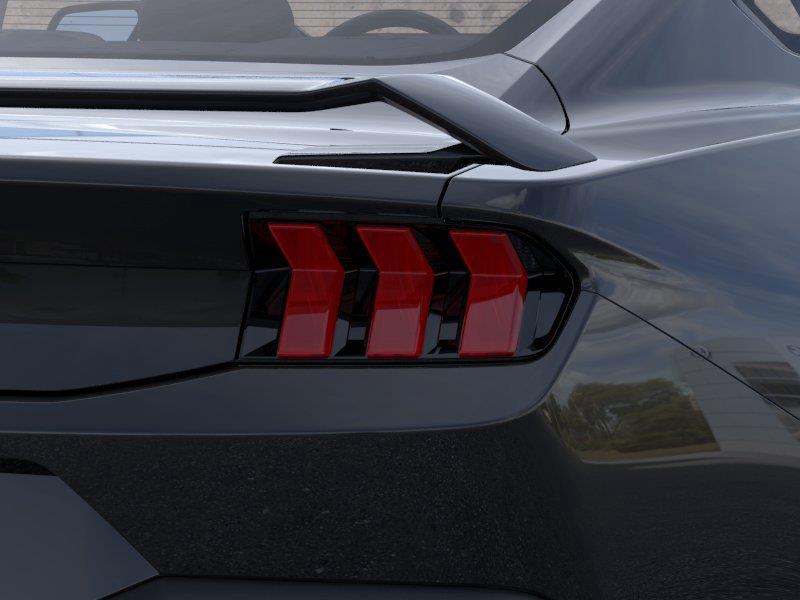 Vehicle photo 21
