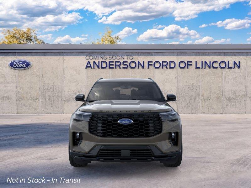 Vehicle photo 6