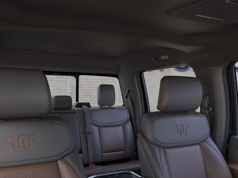 Vehicle photo 22