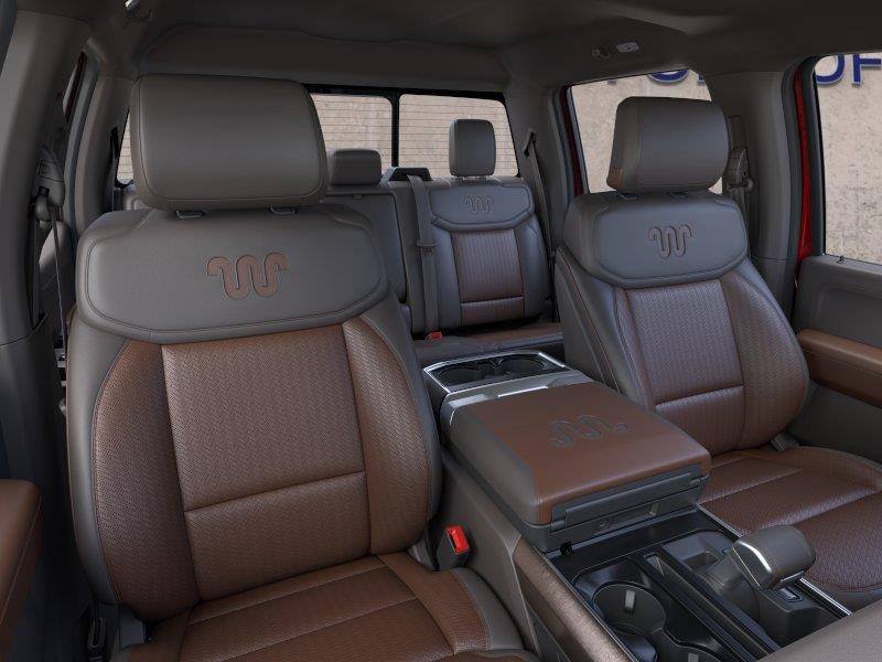 Vehicle photo 10