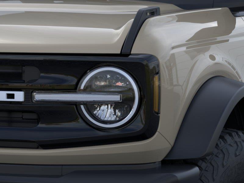 Vehicle photo 20