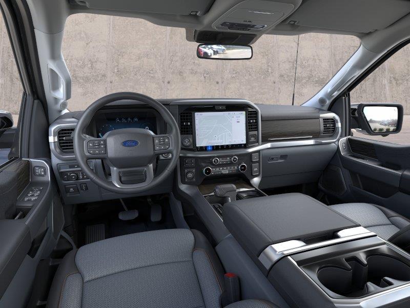 Vehicle photo 9