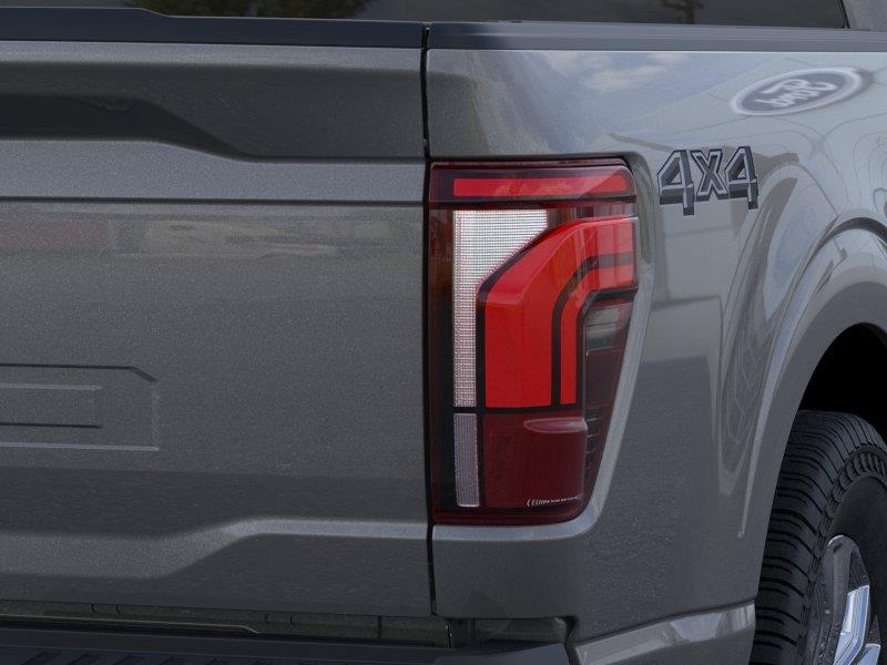 Vehicle photo 21
