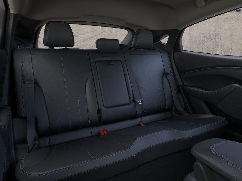 Vehicle photo 11