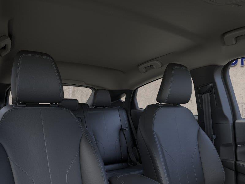 Vehicle photo 22
