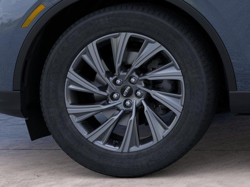 Vehicle photo 19