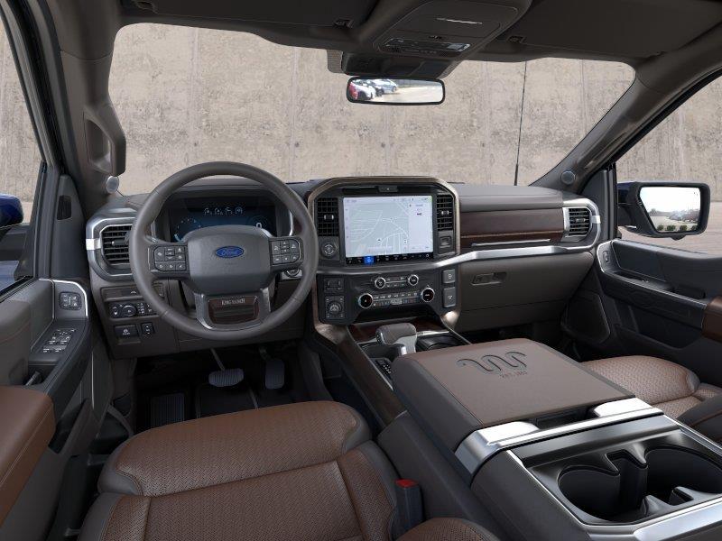 Vehicle photo 9